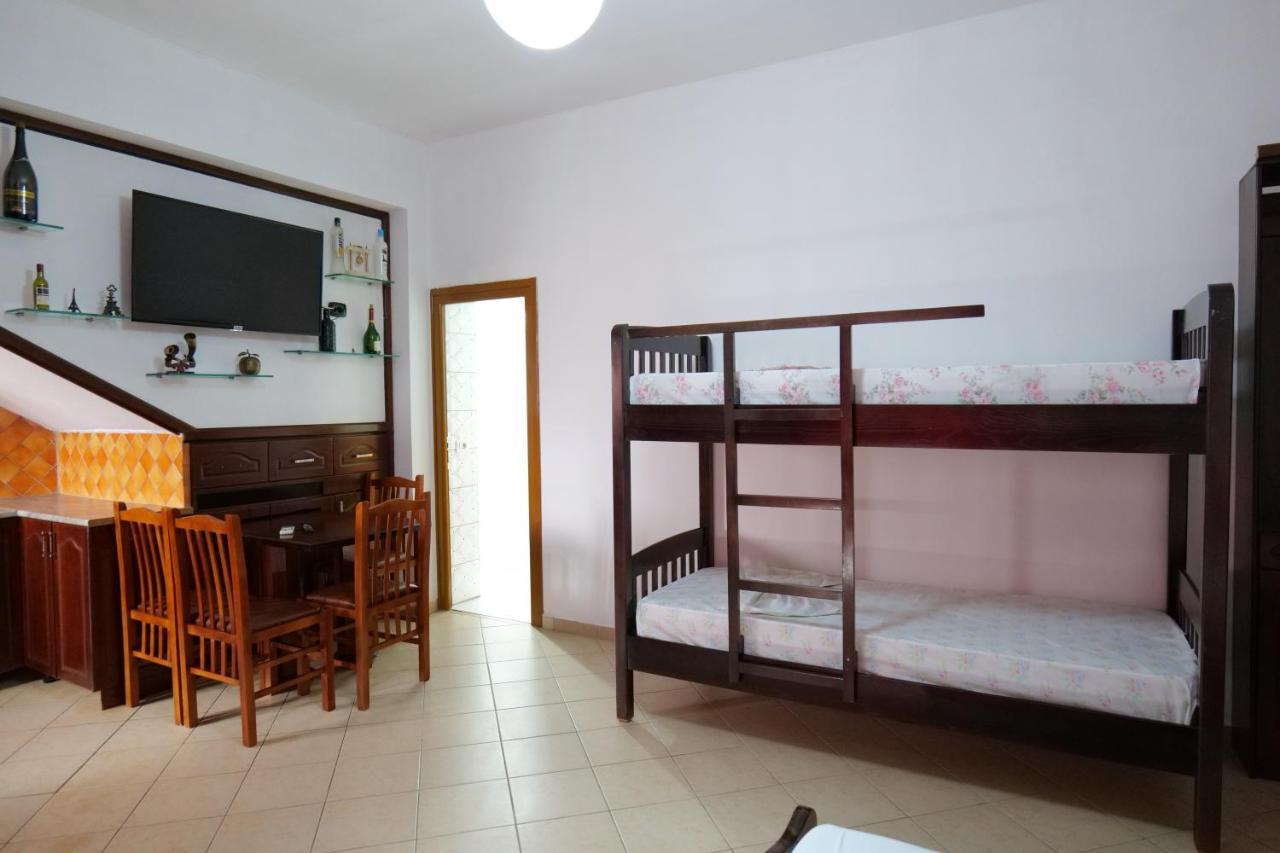 Vila Relax Ksamil Luaran gambar